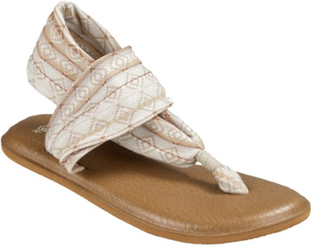 sanuk sandals sizing