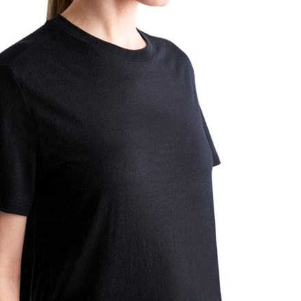 Icebreaker Merino 150 Tech Lite Relaxed T-Shirt - Women's 4
