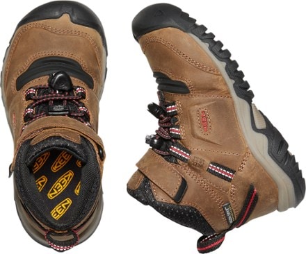 Youth hiking store boots clearance