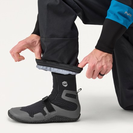 NRS Axiom Dry Suit - Men's 9