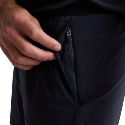 Beyond Yoga Warplite Session Lined Shorts - Men's 5