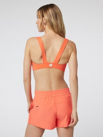 Vuori Stride Bra 1