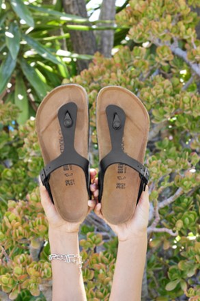 Rei cheap birkenstock gizeh