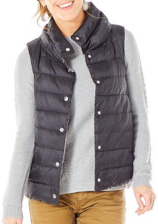 Download Carve Designs Silverton Reversible Down Vest - Women's at REI