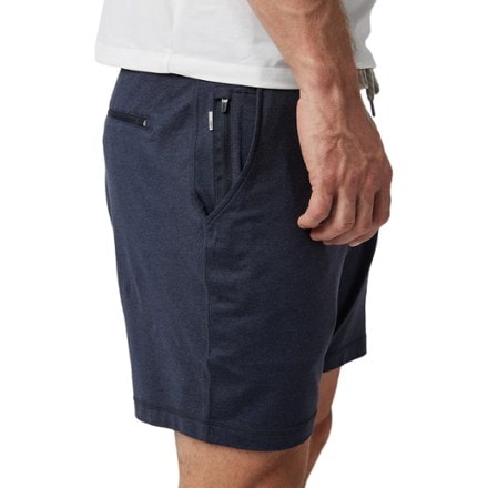 Vuori Ponto Shorts - Men's 5