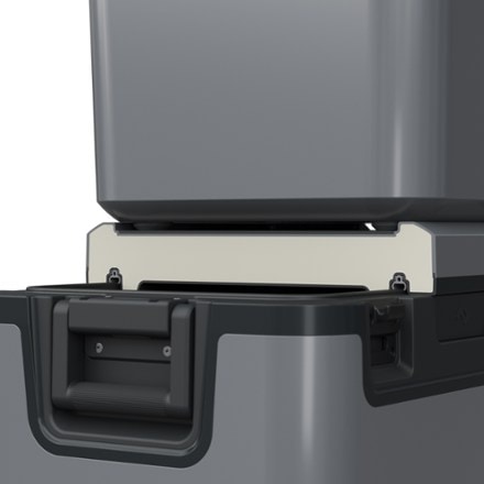 Dometic Recon 69 L Cooler Nesting design with lid cross-section shown (second cooler not included)