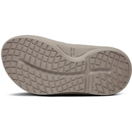 OOFOS OOriginal+ Thongs 6