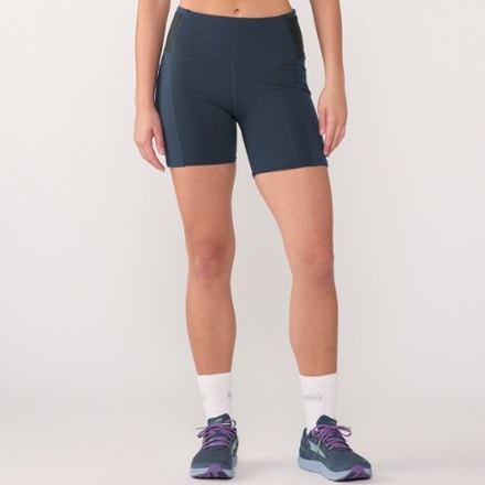 Oiselle Pocket Jogger 5.25" Shorts - Women's 1