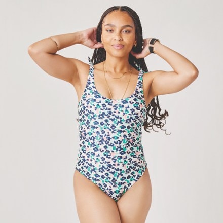 Carve Designs Sandhaven One-Piece Swimsuit - Women's 0