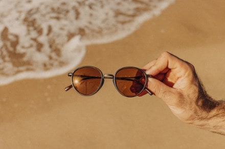 Location Image for Baia Polarized Sunglasses