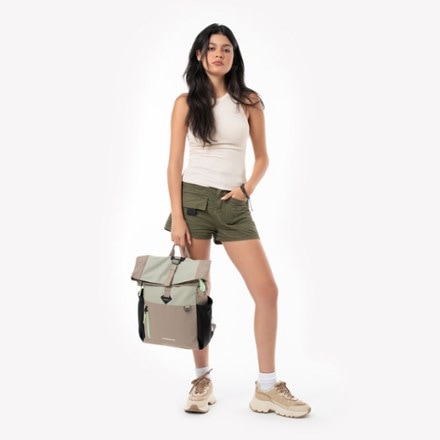 Sherpani Cabo Travel Pack 4