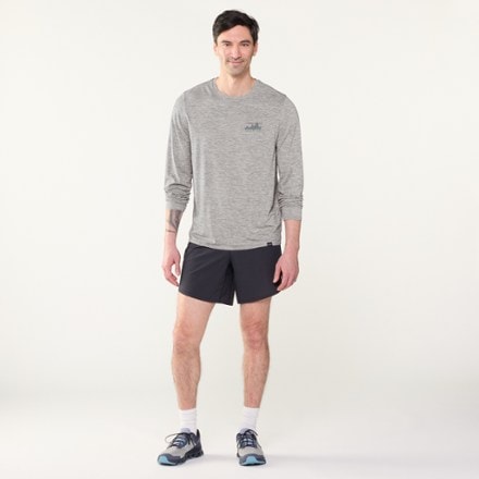 Patagonia Capilene Cool Daily Graphic Long-Sleeve Shirt - Men's 3