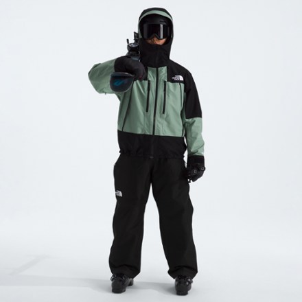 The North Face GTX Hex Snow Pants - Women's 3