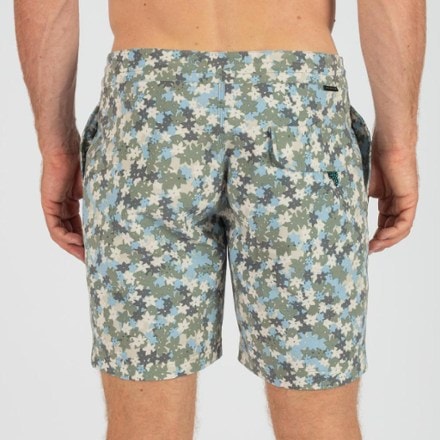 VISSLA Jungalo 17.5" Boardshorts - Men's 1