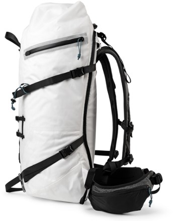 Mountain Hardwear Alpine Light Roll-Top 45 L Pack 2