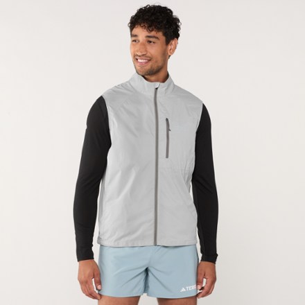 Stio Second Light Vest - Men's 1