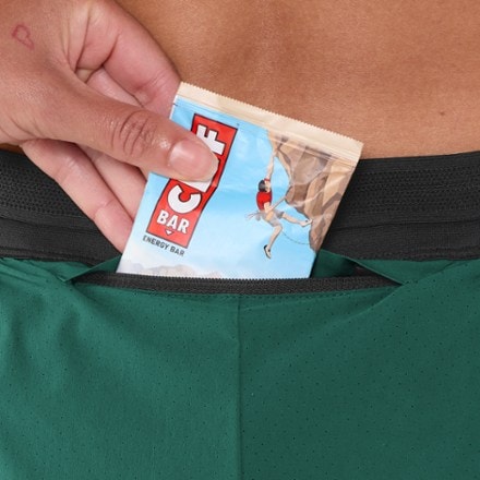 On 3" Performance 2-in-1 Shorts - Women's 5