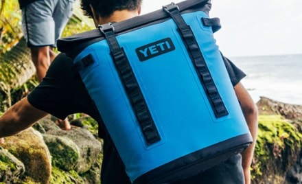 YETI Hopper M20 2.0 Soft Backpack Cooler 7