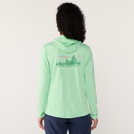 Patagonia Capilene Cool Daily Graphic Hoody - Women's 2