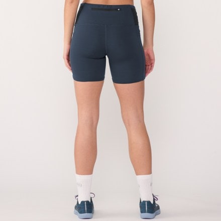 Oiselle Pocket Jogger 5.25" Shorts - Women's 2