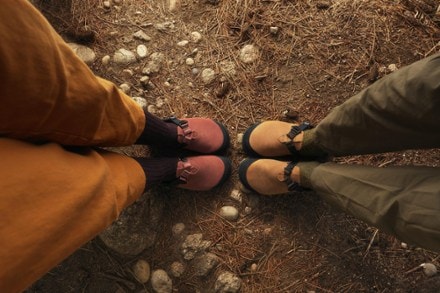 Bedrock Sandals Mountain Clogs - Nubuck Leather 6