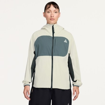 Nike ACG UV Five Towers Jacket - Women's 0