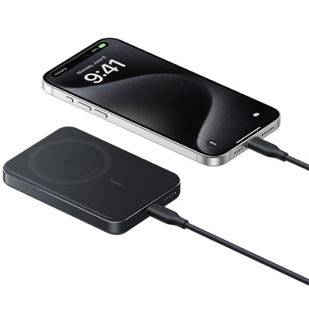 Anker MagGo Power Bank (10,000 mAh, Slim) 2