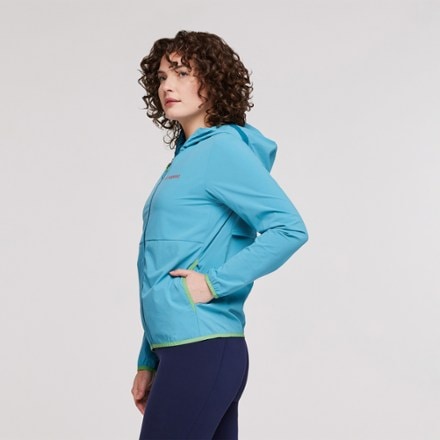 Cotopaxi Vuelta Performance Windbreaker - Women's 5