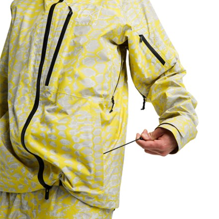 Burton AK Cyclic GORE‑TEX 2L Jacket - Men's 8