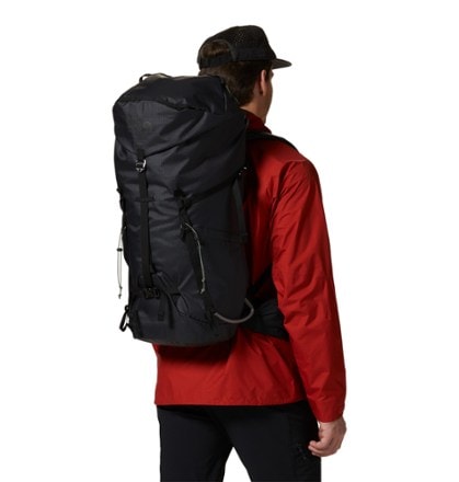 Mountain Hardwear Scrambler 35 Pack 4