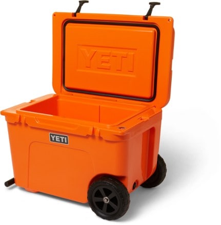 YETI Tundra Haul Wheeled Cooler 1