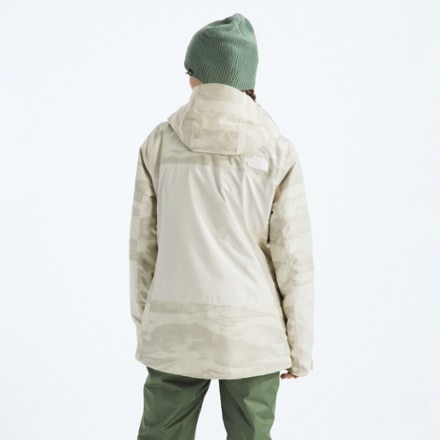 The North Face ThermoBall Snow Triclimate 3-in-1 Jacket - Women's 2