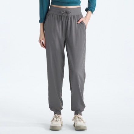 The North Face Aphrodite Arise Joggers - Women's 1