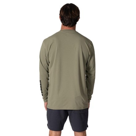 VISSLA Comp Pro Long-Sleeve Sun Shirt - Men's 2