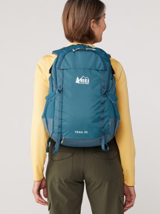 REI Co-op Trail 25 Pack 2