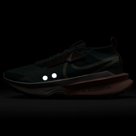 Nike Zegama 2 Trail-Running Shoes - Women's 9