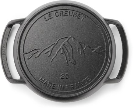 Le Creuset Alpine Outdoor Enameled Cast Iron Skillet - 10 in. 2