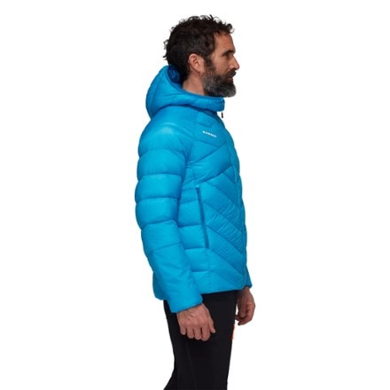 Mammut Taiss IN Hooded Down Jacket - Men's 3