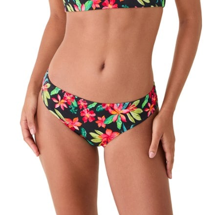 On Body Image of color Tropical Twilight