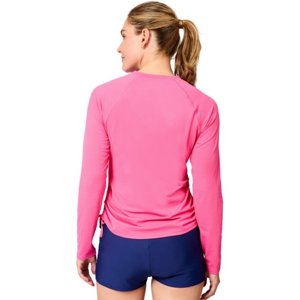 On Body Image of color Coral