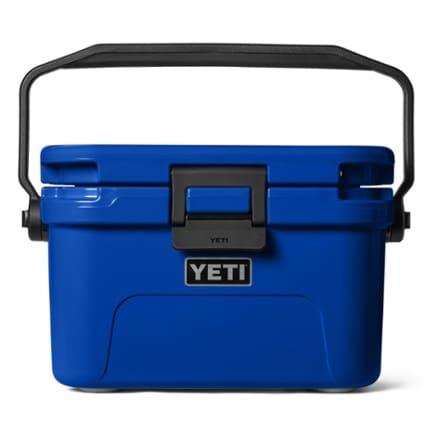 YETI Roadie 8 Hard Cooler 1