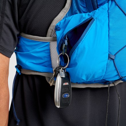 Ultimate Direction Ultra Vest 6.0 Hydration Vest 9