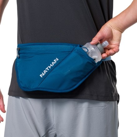 Nathan Pinnacle FeatherLite Hydration Belt 3