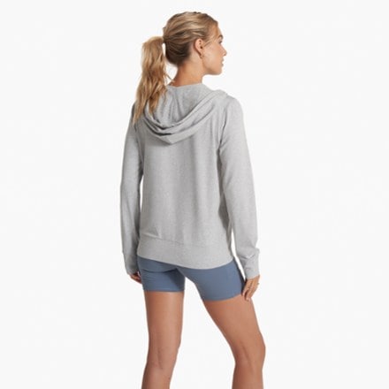 Vuori Halo Performance Hoodie 2.0 - Women's 2