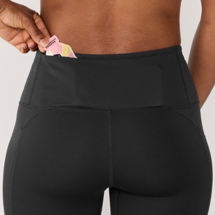 Arc'teryx Essent High-Rise Utility 26" Leggings - Women's 5