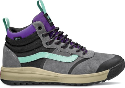 الترباس vans ultrarange hiking 