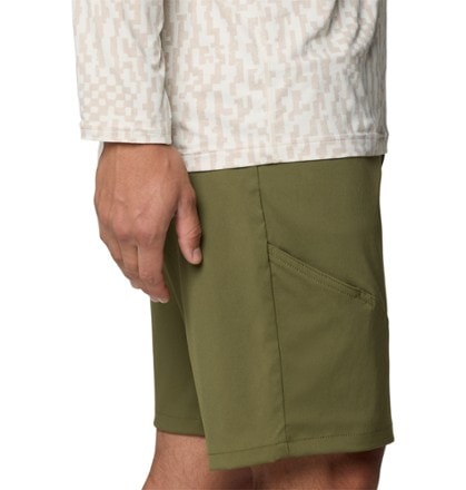 Mountain Hardwear Hardwear AP Active 9" Shorts - Men's 6