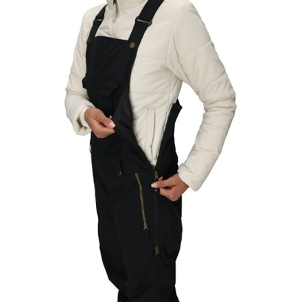 686 Black Magic Bib Snow Pants - Women's 4