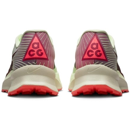Nike ACG Ultrafly Trail-Running Shoes 3
