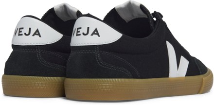 VEJA Volley Shoes - Men's 2